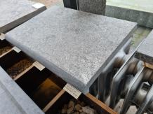 Zwembadrand Chinees Hardsteen Gevlamd / Geborsteld 50x35x3/5 cm
