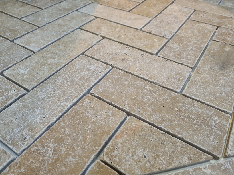 Travertin Noce Anticato Tegelklinkers 20,3x7,5x1 cm