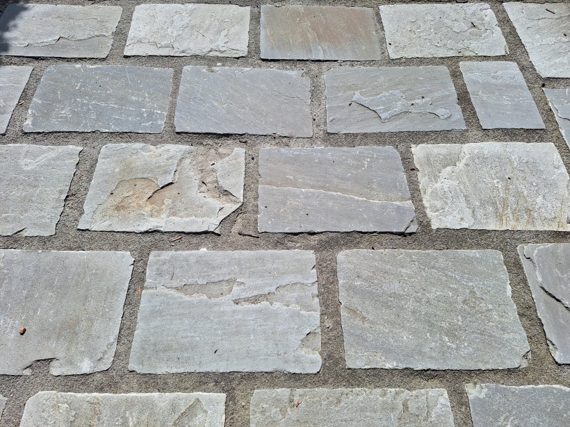 Kandla Grey Kassei 20x14x5/7 cm