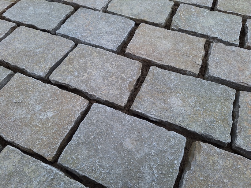 Castle Stone Yellow kassei 20x14x5-7 cm