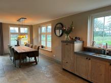 Chateau Beige Antique 60x90 cm