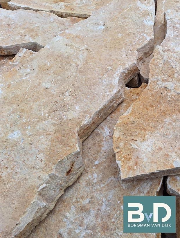 Balkan Yellow Mediterrane flagstones 4-5 cm dik Terrastegels buiten