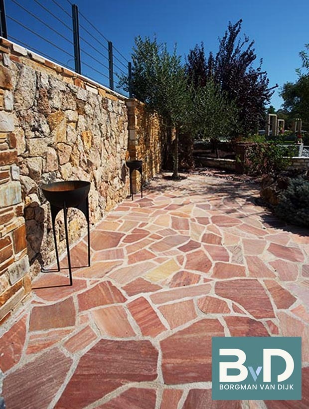 Brasil Rosso flagstones formaat 2-4cm Terras tuinpad Borgman van Dijk