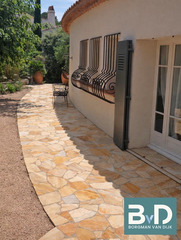 Brasil Yellow Flagstones terrastegels tuinpad