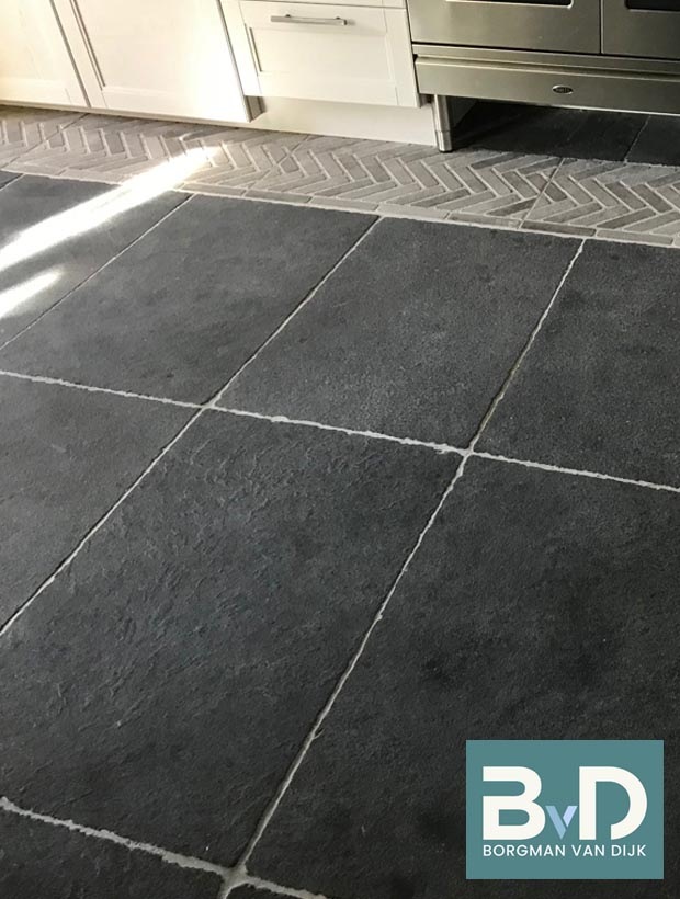 Castle Stone Black Natural Groot Wildverband Tegels