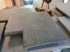 Binnenhoek G684 Basalt 50/50x35x2/4 cm ronde neus gevlamd