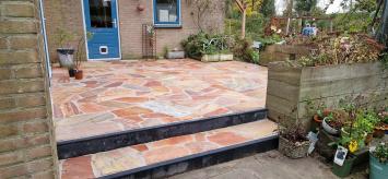 Brasil Rosso Flagstones dikformaat 2,5-4 cm dik