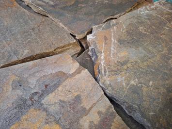 Brasil Black Gold Flagstones dikformaat 2,5-4 cm dik