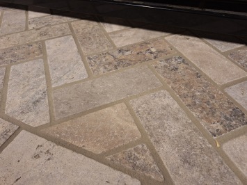 Travertin Silver Bricks 20,3x7,5x1 cm Anticato