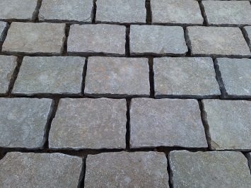 Castle Stone Yellow kassei 20x14x5-7 cm