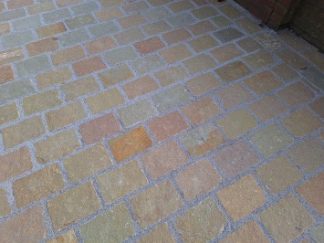 Castle Stone Yellow kassei 20x14x5-7 cm