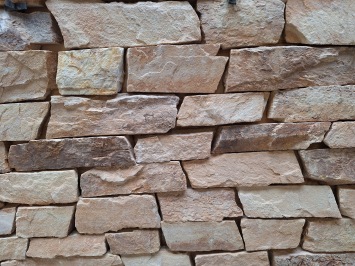 Rockface Golden Kwartsiet 3-5 cm dik