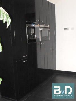 Black Berry Leisteen / Mustang Absolute Black 60x60x1 cm