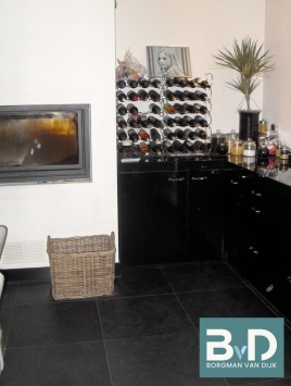 Black Berry Leisteen / Mustang Absolute Black 60x60x1 cm