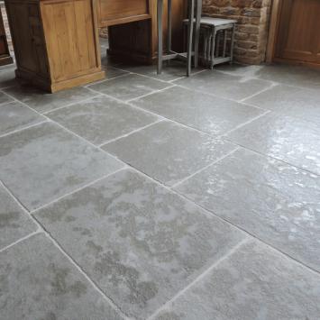 Castle Stones Grey Antique Groot Wildverband Semi Honed