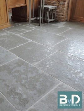 Auxerre Grand Gris Antique 60x90 cm