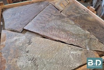 Brasil Black Gold Flagstones dikformaat 2,5-4 cm dik