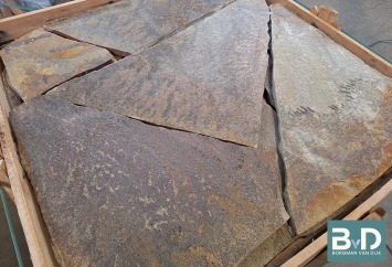 Brasil Black Gold Flagstones dikformaat 2,5-4 cm dik