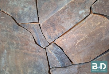 Brasil Dark Brown Kwartsiet Flagstones 1,5-3 cm dik