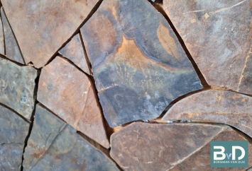 Brasil Dark Brown Kwartsiet Flagstones 1,5-3 cm dik