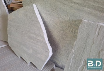 Brasil White Flagstones dikformaat 2,5-4 cm dik