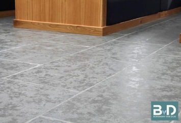 Castle Stone Blue Antique 60x90 cm Semi Honed