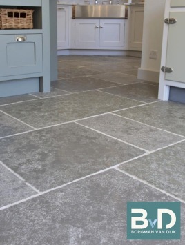Castle Stone Grey Antique Groot Wildverband Semi Honed