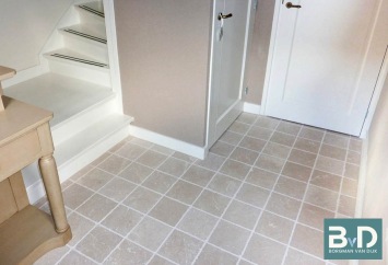 Classical Beige Marmer 20x20x1 cm