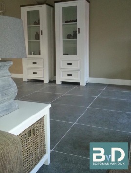 Desert Black Soft Finish leisteen 60x60x1,5 cm vloertegels