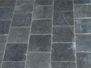 Vietnamees Hardsteen Soft Finish 20x20x1,5 cm verouderd