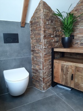 Rusty Slate Splitface Wall Cladding