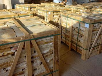 Brasil Yellow Flagstones dikformaat 2,5-5 cm dik