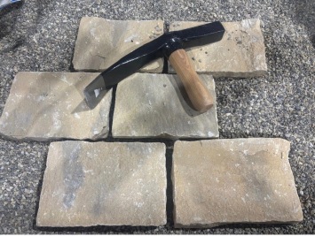 Castle Stone Yellow kassei 20x14x5-7 cm