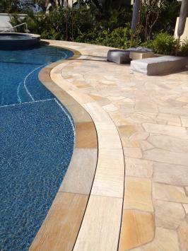 Brasil Yellow Flagstones zwembad