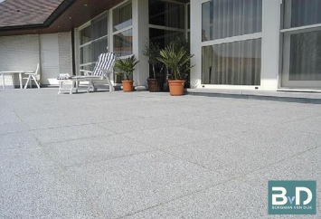 Impala G654 Graniet 100x100x3 cm