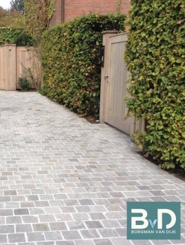 Kandla Grey Kaseeien 14x14x5-7cm tuinpad hoog Borgman van Dijk