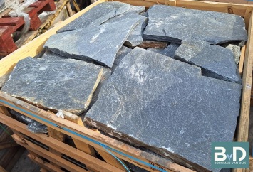 Kavala Flagstone Zwart