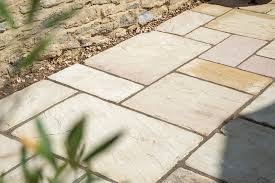 Mint Sandstone romaans verband ca. 2,5 cm dik