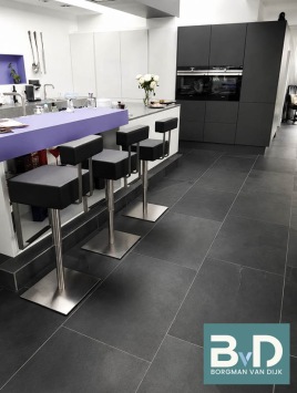 Mustang Leisteen 30x60 cm Black Slate