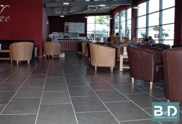 Mustang Leisteen 40x60 cm Black Slate