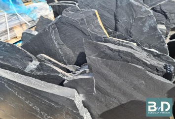 Mystic Black XXL Flagstones grootformaat