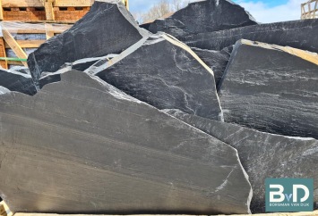 natuursteen flagstones Mystic Black XXL