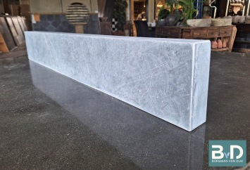 Opsluitband Vietnamees hardsteen 100x15x5 cm geschuurd / facet
