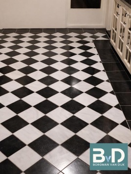 Black Marble Tumbled 20x20x1 cm