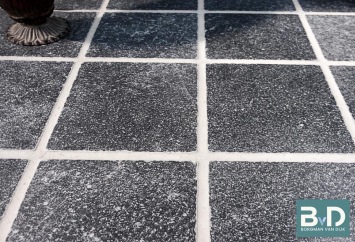 Black Marble Tumbled 20x20x1 cm