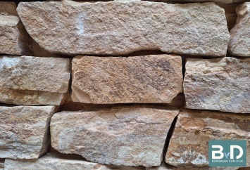 Rockface Golden Kwartsiet 3-5 cm dik