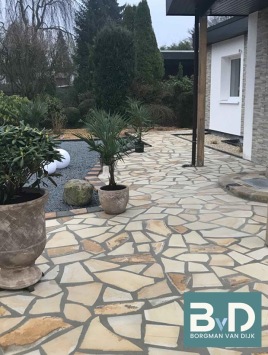 Solnhofer Yellow flagstones terrastegels entree Borgman van Dijk