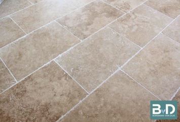 Travertin Light Anticato 40,6x61x1,2 cm