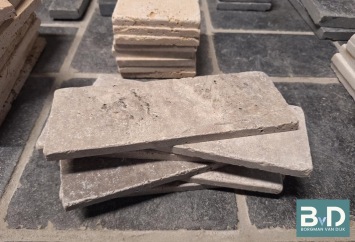 Travertin Silver Bricks 20,3x7,5x1 cm Anticato