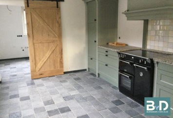 Vietnamese hardsteen 20x20 cm vloertegels